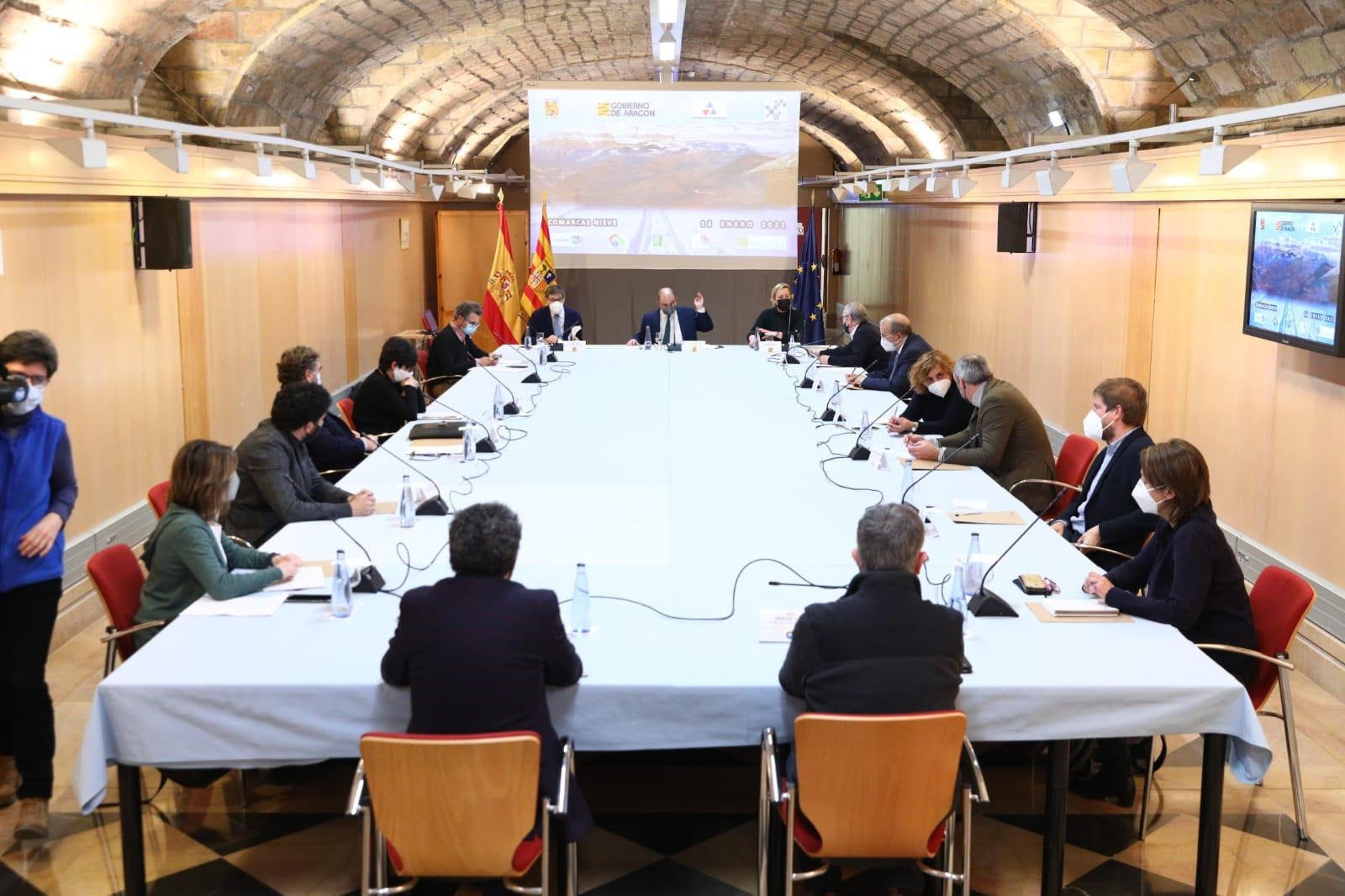 Los alcaldes del Pirineo dudan del plan de empleo propuesto por Lambán Los alcaldes del Pirineo dudan del plan de empleo propuesto por Lambán