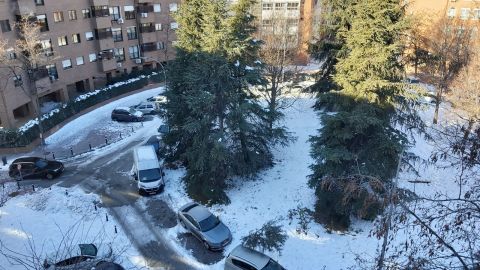 Restos de nieve en Torrej&oacute;n de Ardoz