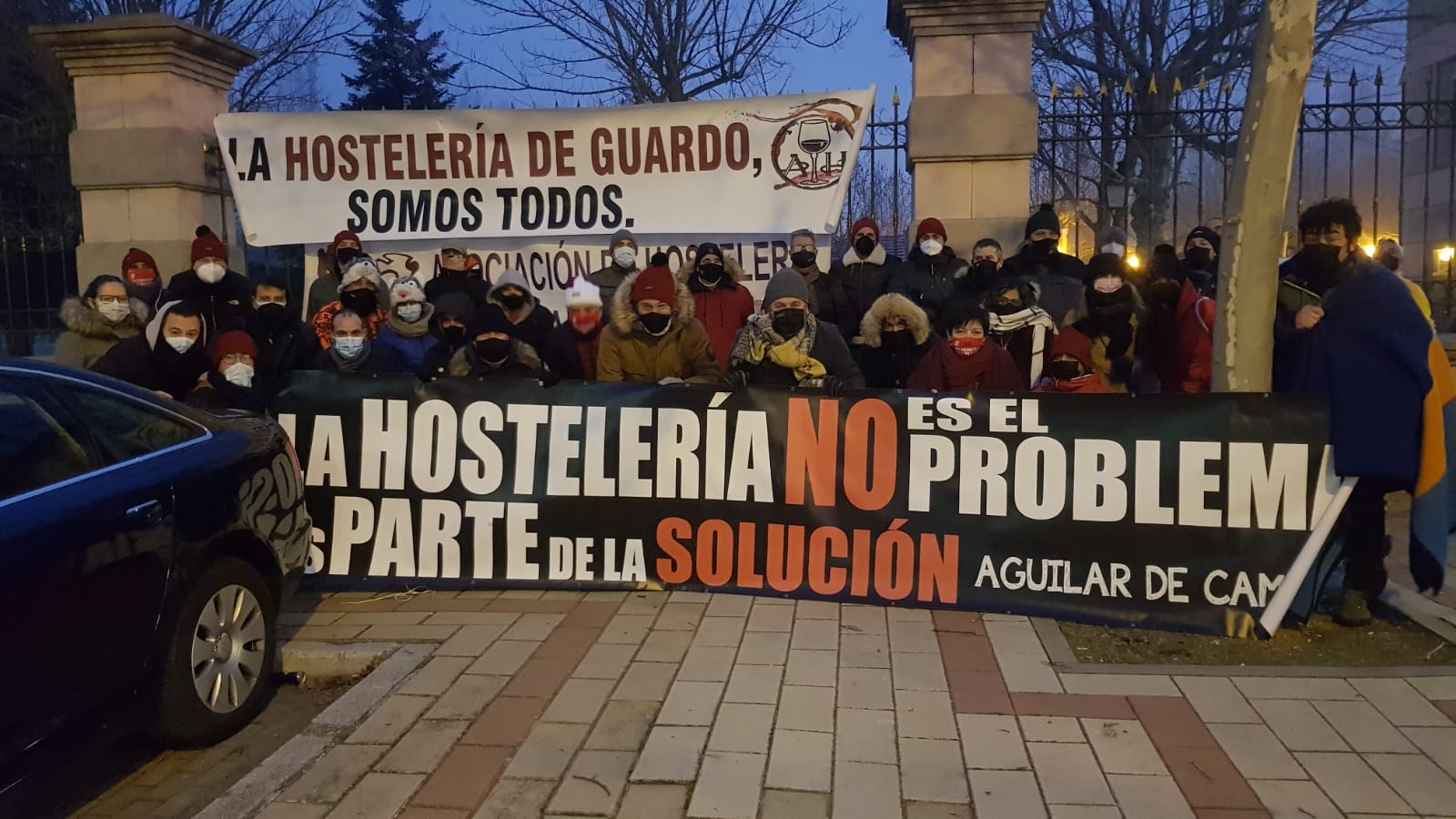 Concentrados por el cierre de sus establecimientos Concentrados por el cierre de sus establecimientos