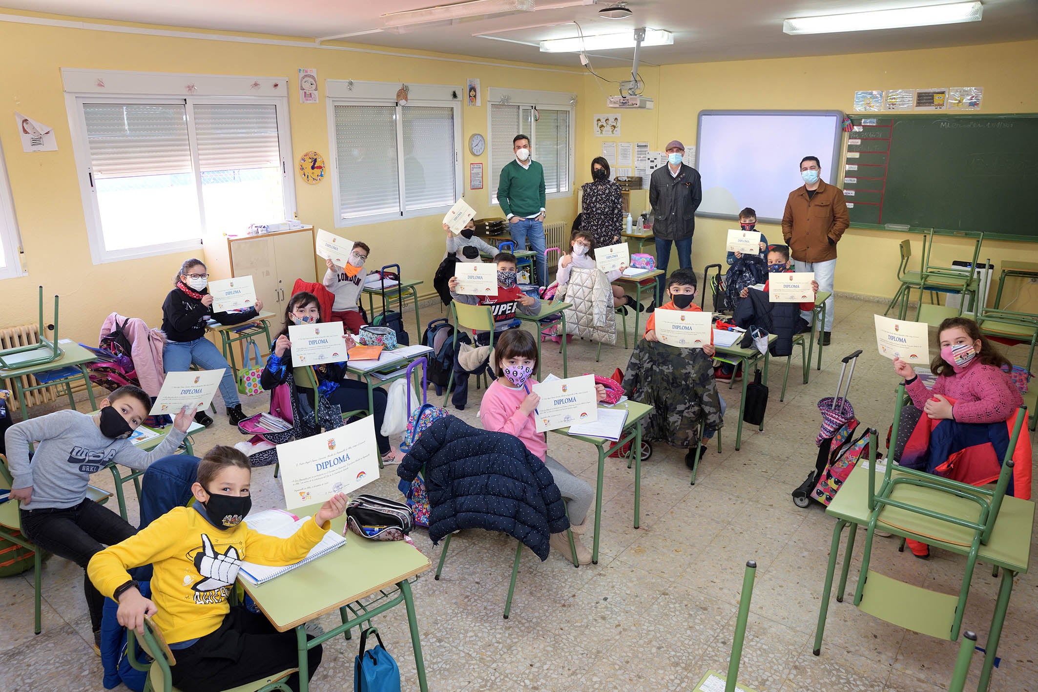 Entregan los diplomas del Certamen ‘Si yo fuera alcalde de Argamasilla de Alba’ Entregan los diplomas del Certamen ‘Si yo fuera alcalde de Argamasilla de Alba’