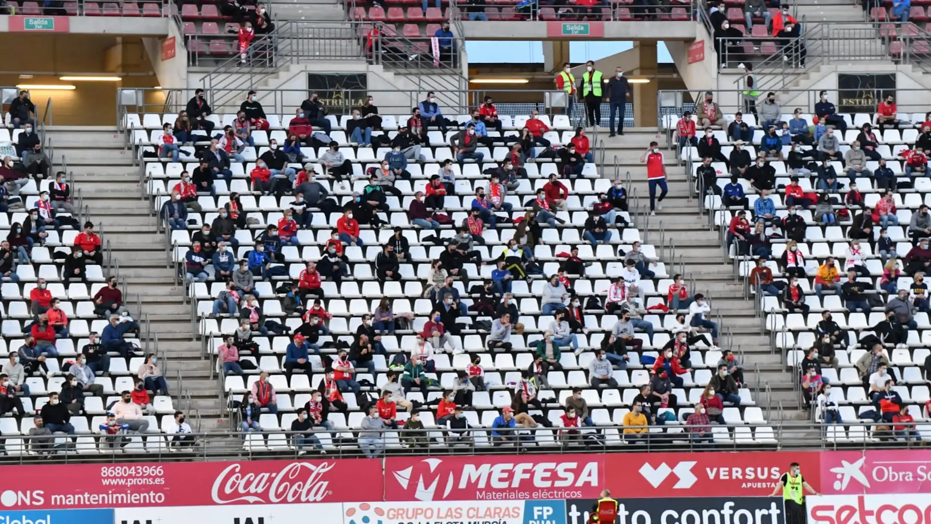 Se suspende la entrada del público en todos los recintos deportivos de la Región de Murcia