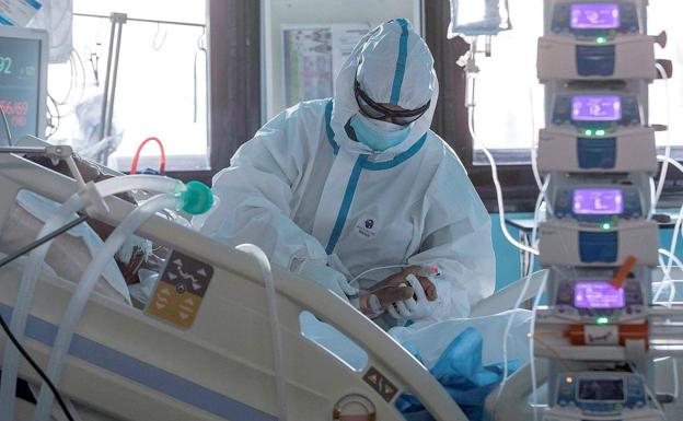 18 casos confirmados en las últimas 24 horas y un fallecido. 18 casos confirmados en las últimas 24 horas y un fallecido.
