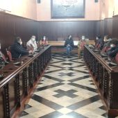 Reunión en el astillero de Puerto Real