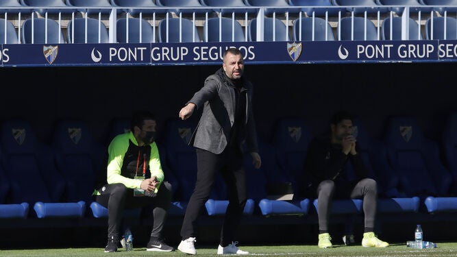 El Granada CF vence al Málaga y estará en los octavos de final de la Copa del Rey. Onda Deportiva Granada 18/01/2021 El Granada CF vence al Málaga y estará en los octavos de final de la Copa del Rey. Onda Deportiva Granada 18/01/2021