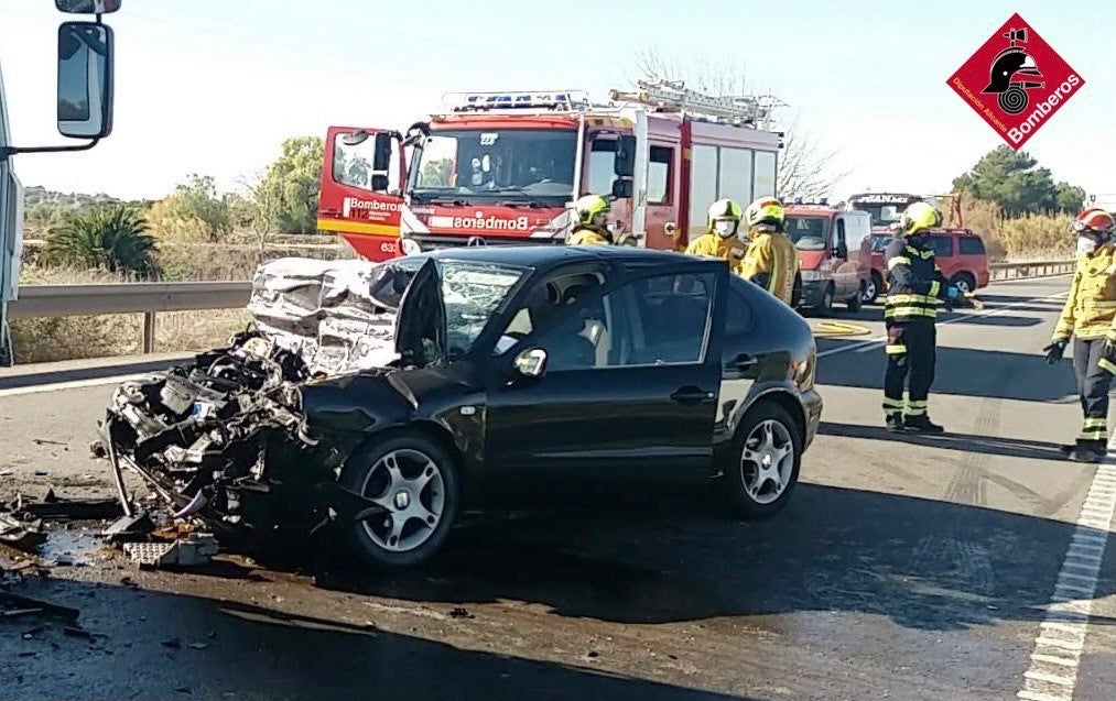 Un accidente registrado en la CV91 a su paso por Guardamar deja un fallecido Un accidente registrado en la CV91 a su paso por Guardamar deja un fallecido