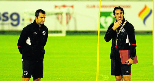 El Granada CF prepara ya el partido de Liga ante el Villarreal y sus entrenadores se piropean mutuamente. Onda Deportiva Granada 19/01/2021 El Granada CF prepara ya el partido de Liga ante el Villarreal y sus entrenadores se piropean mutuamente. Onda Deportiva Granada 19/01/2021