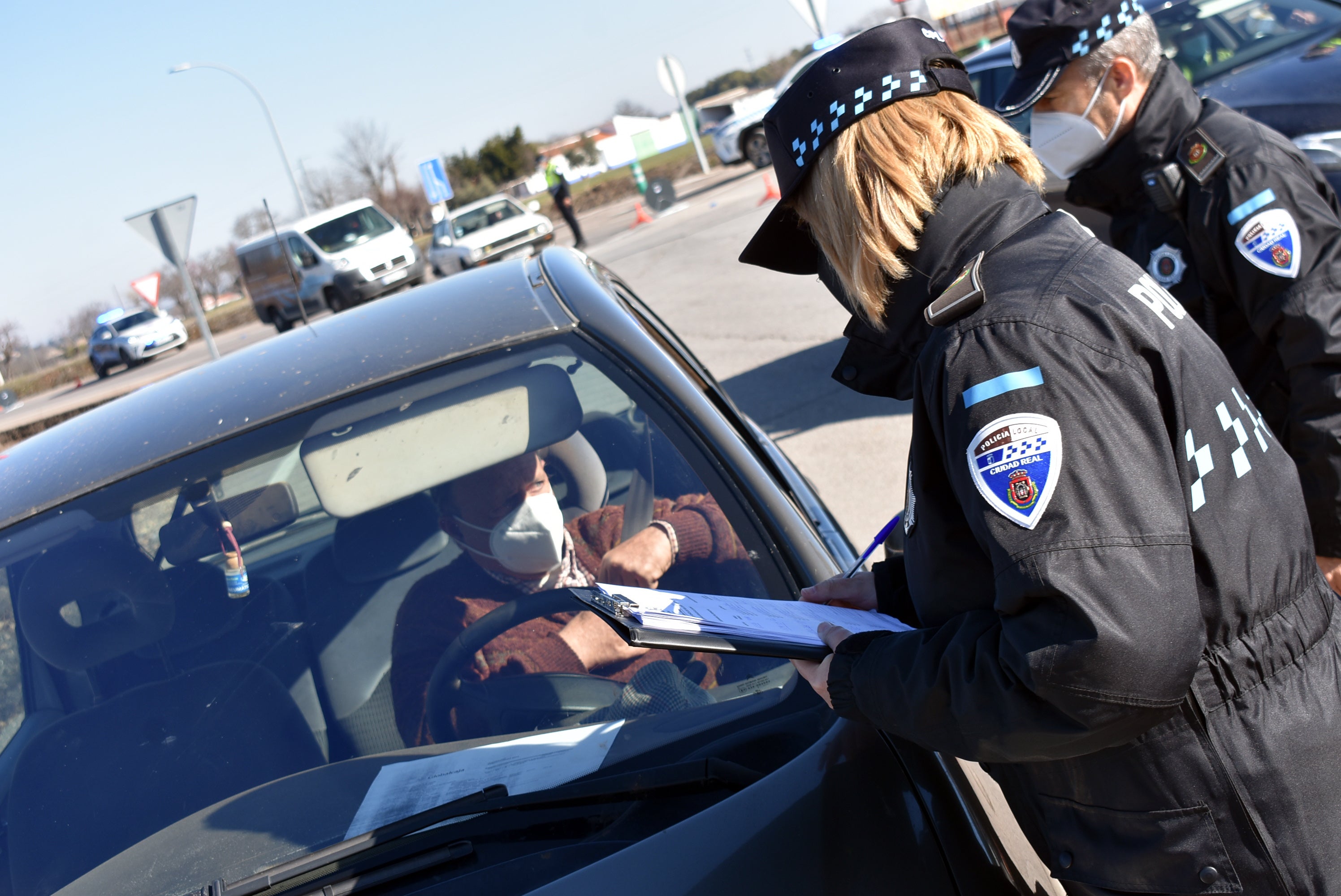 La Policía Local de Ciudad Real realiza controles sorpresa para garantizar el confinamiento perimetral La Policía Local de Ciudad Real realiza controles sorpresa para garantizar el confinamiento perimetral