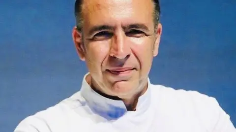 Tertulia Gastronómica con Tony Pérez para hablar de los secretos de un plato único como el arroz y costra Tony Perez