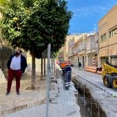 Las obras se centran en la renovación de la red de saneamiento para aumentar la capacidad captación y evacuación de aguas pluviales 