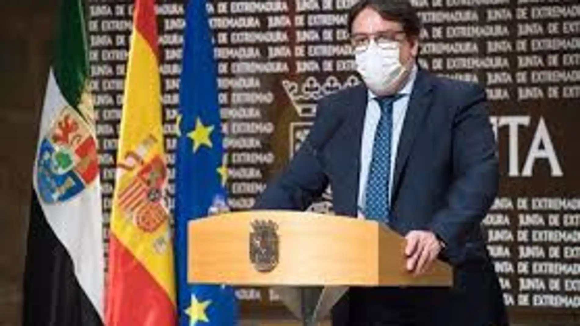 Extremadura extiende el cierre de hostelería y comercio no esencial a poblaciones de más de 3.000 habitantes durante 14 días.