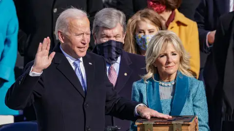 Joe Biden toma posesión como presidente de Estados Unidos: ceremonia de investidura, en directo Joe Biden toma posesión como presidente de Estados Unidos: ceremonia de investidura, en directo