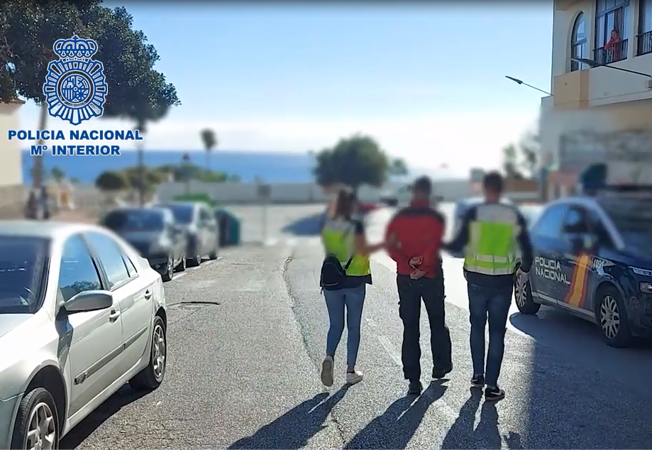 Tres guardias de seguridad apalizan a un compañero para robar en dos viviendas Tres guardias de seguridad apalizan a un compañero para robar en dos viviendas