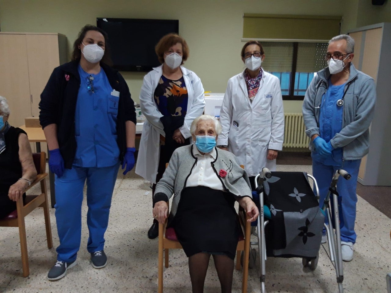 Comienza a administrarse la segunda dosis de la vacuna contra el coronavirus en Ciudad Real Comienza a administrarse la segunda dosis de la vacuna contra el coronavirus en Ciudad Real