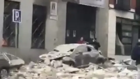 Aspecto de la calle Toledo nada más ocurrir el suceso Aspecto de la calle Toledo nada más ocurrir el suceso