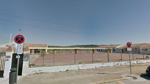 Fachada del colegio 