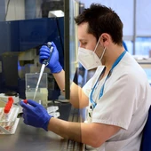 Coronavirus hoy en España: Restricciones en Andalucía, Galicia, País Vasco, medidas aprobadas en Madrid y Cataluña y últimas noticias de la Covid-19 Coronavirus hoy en España: Restricciones en Andalucía, Galicia, País Vasco, medidas aprobadas en Madrid y Cataluña y últimas noticias de la Covid-19