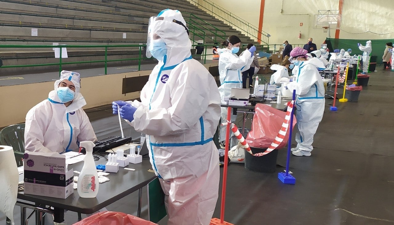 Jornada sin fallecidos en Extremadura aunque los positivos siguen al alza llegando a 79 Jornada sin fallecidos en Extremadura aunque los positivos siguen al alza llegando a 79