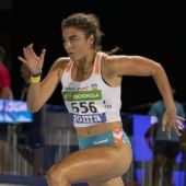 La oriolana pone su nuevo registro en 24,68, superando su anterior marca que estaba en 24,99 
