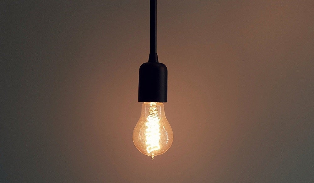 ¿Cuál sería el precio de la luz si el Gobierno suspende los impuestos? ¿Cuál sería el precio de la luz si el Gobierno suspende los impuestos?