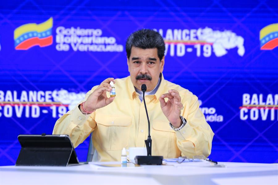Nicolás Maduro ordena "revisar a fondo" las relaciones con España Nicolás Maduro ordena "revisar a fondo" las relaciones con España
