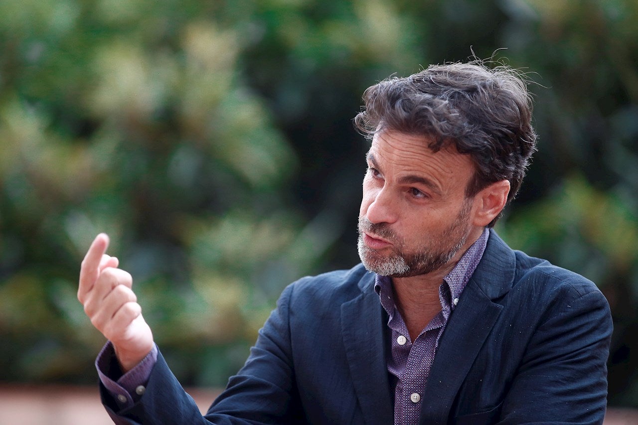 Podemos ve un error que Illa deje su cargo sin comparecer en el Congreso: "No debe irse por la puerta de atrás" Podemos ve un error que Illa deje su cargo sin comparecer en el Congreso: "No debe irse por la puerta de atrás"