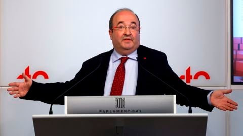 Miquel Iceta, durante una comparecencia en el Parlamento de Catalu&ntilde;a.