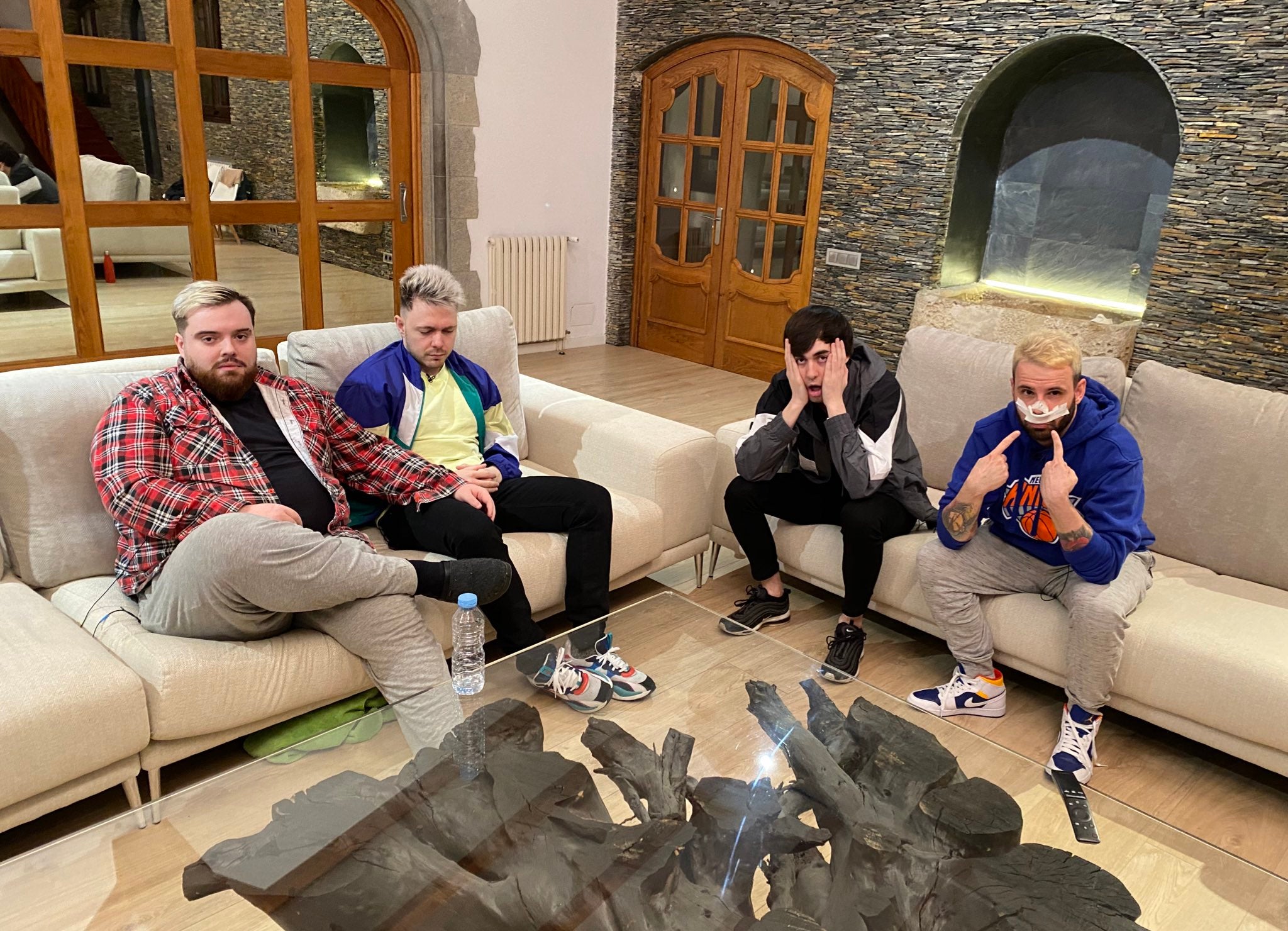 Ibai llanos anuncia los nuevos fichajes para su mansión: Esta es la lista Ibai llanos anuncia los nuevos fichajes para su mansión: Esta es la lista