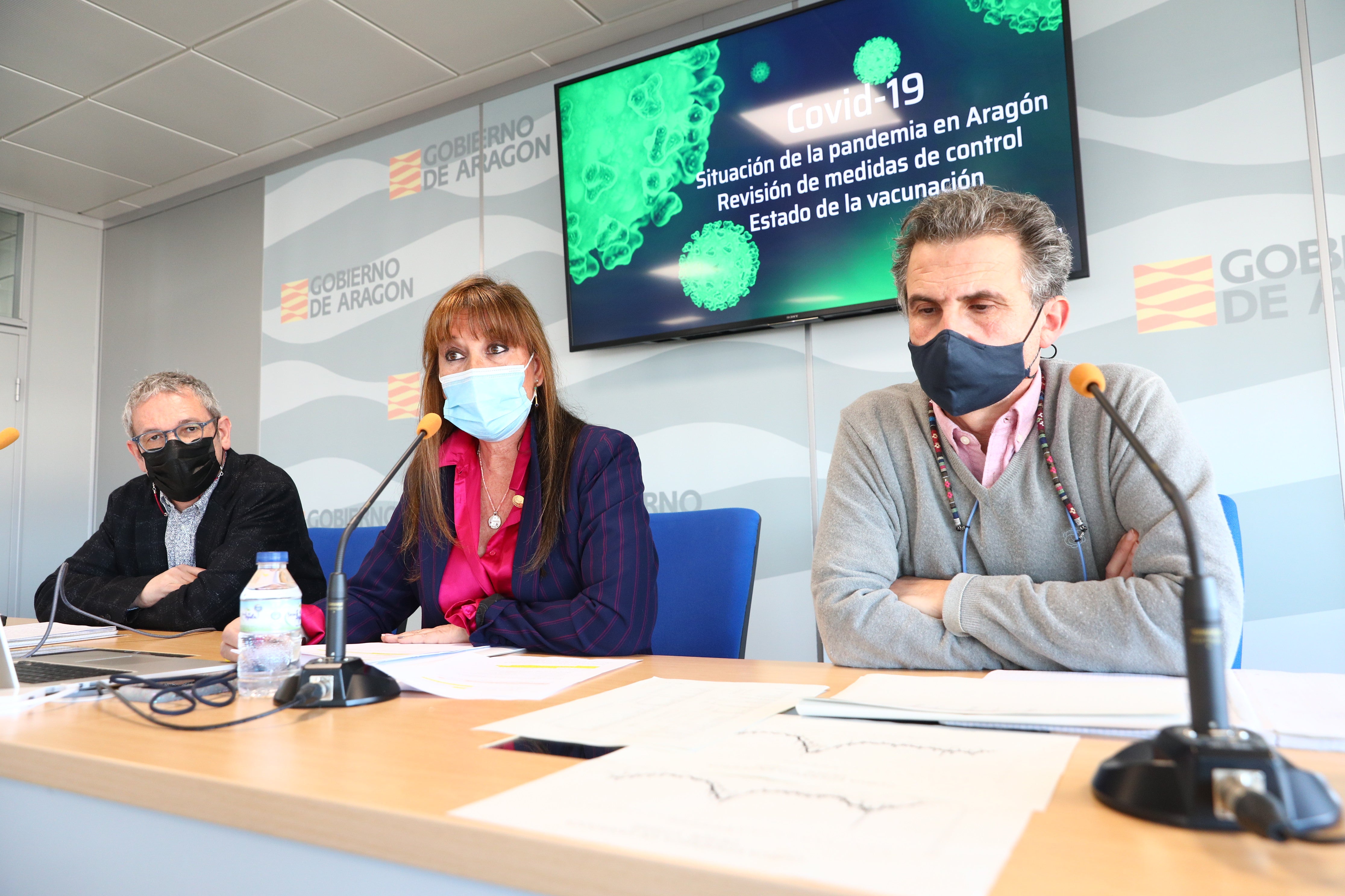 Sanidad reabre Huesca y endurece las restricciones en Alcañiz, Teruel y Calatayud Sanidad reabre Huesca y endurece las restricciones en Alcañiz, Teruel y Calatayud