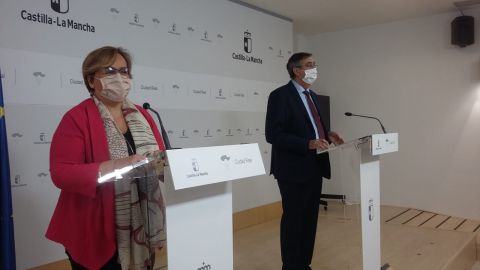 Carmen Olmedo y José Caro durante la rueda de prensa Carmen Olmedo y José Caro durante la rueda de prensa