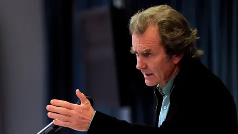 Fernando Simón, en una rueda de prensa. Fernando Simón, en una rueda de prensa.