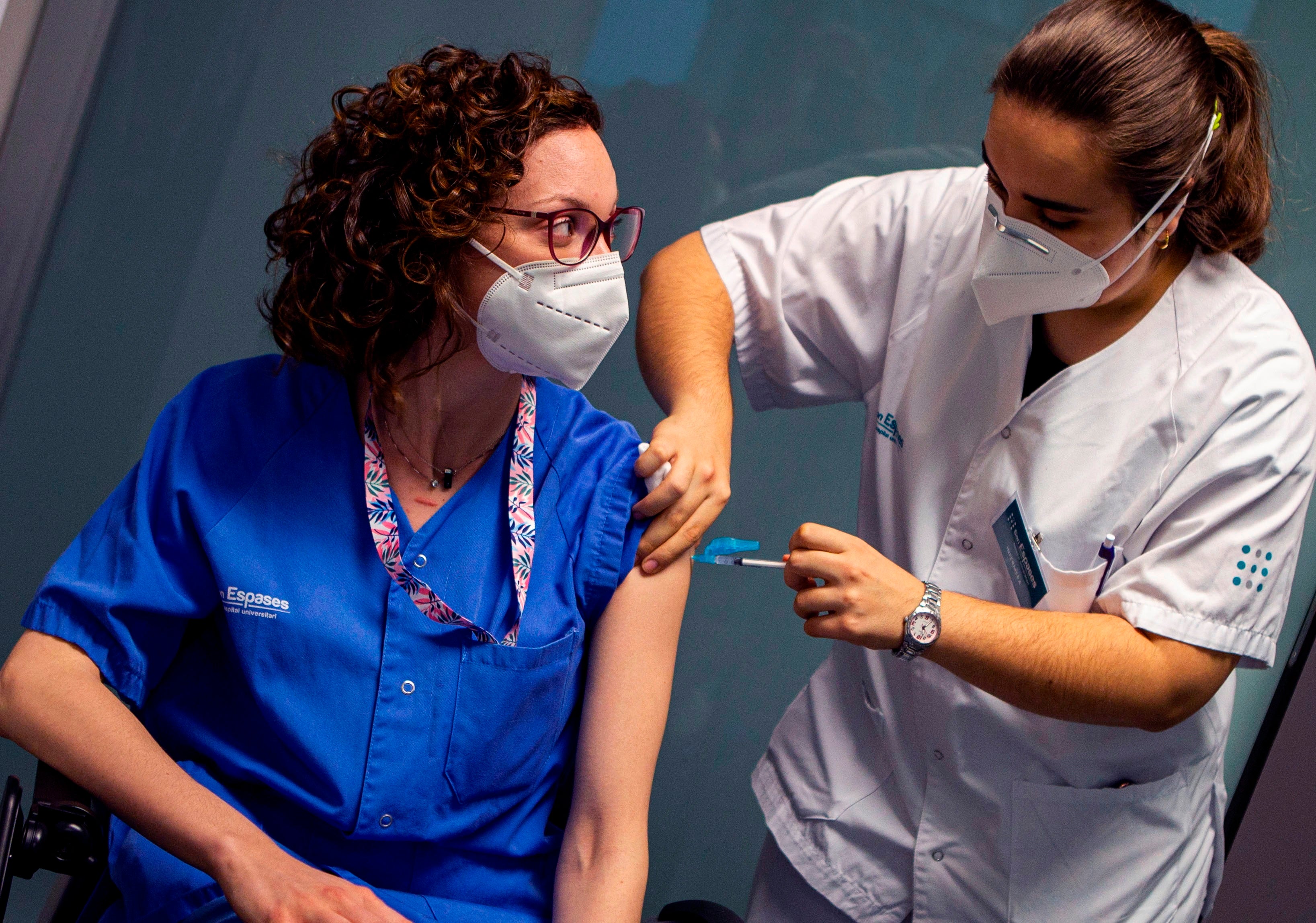 La presión en Urgencias por la gripe baja un 5% en los hospitales de Mallorca La presión en Urgencias por la gripe baja un 5% en los hospitales de Mallorca