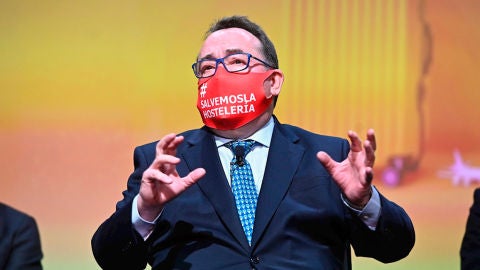 El presidente de la Federaci&oacute;n de Empresarios de Hosteler&iacute;a de Espa&ntilde;a, Jos&eacute; Luis Yzuel