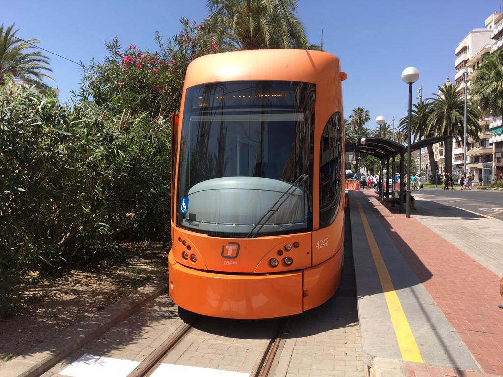 La FEAT reitera que el tramvia del Camp de Tarragona "no té cap justificació" La FEAT reitera que el tramvia del Camp de Tarragona "no té cap justificació"