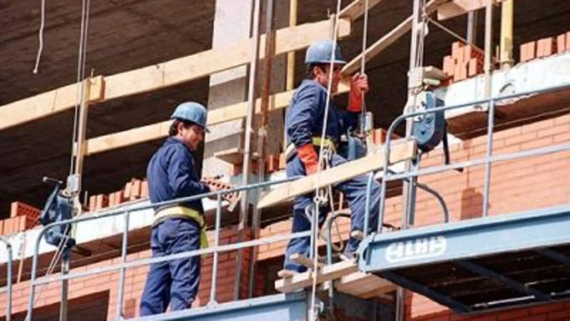 Trabajadores en una obra de la construcción