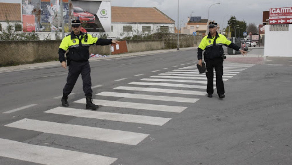 La Policía identifica a 30 personas y sanciona a nueve este fin de semana por incumplir las medidas covid La Policía identifica a 30 personas y sanciona a nueve este fin de semana por incumplir las medidas covid