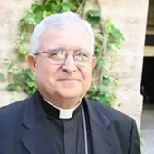 El obispo de Orihuela-Alicante niega trato de favor al vacunarse contra la Covid y renuncia a la segunda dosis El obispo de Orihuela-Alicante niega trato de favor al vacunarse contra la Covid y renuncia a la segunda dosis
