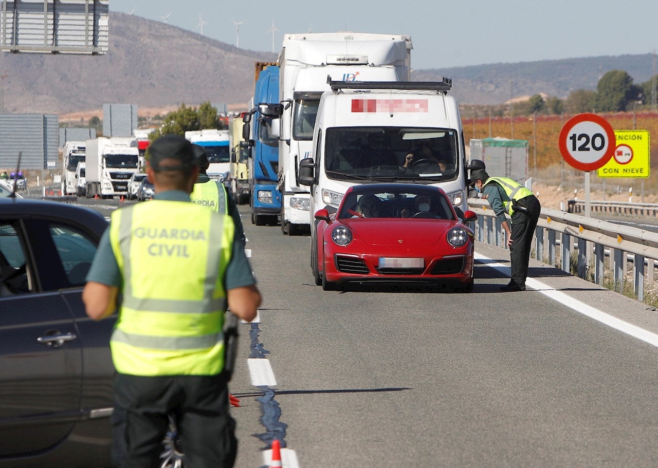 Nuevas medidas, confinamiento en Andalucía, Madrid, Extremadura, Cataluña, Valencia, restricciones y última hora del coronavirus en España hoy Nuevas medidas, confinamiento en Andalucía, Madrid, Extremadura, Cataluña, Valencia, restricciones y última hora del coronavirus en España hoy