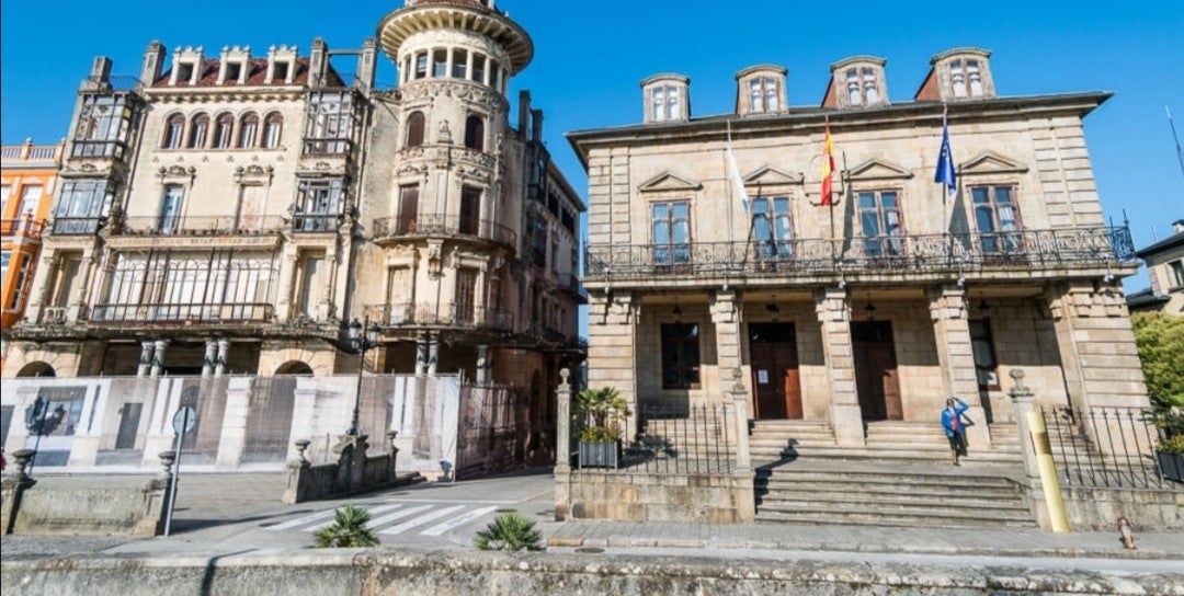 Indignación de los empresarios de Ribadeo ante las nuevas restricciones de la Xunta Indignación de los empresarios de Ribadeo ante las nuevas restricciones de la Xunta