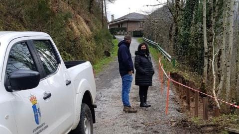 Obras de sostenimiento de muros en la carretera