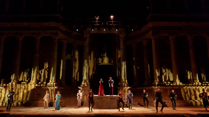 El Festival de Teatro Cásico de Mérida vuelve a ser insignia cultural de Extremadura El Festival de Teatro Cásico de Mérida vuelve a ser insignia cultural de Extremadura