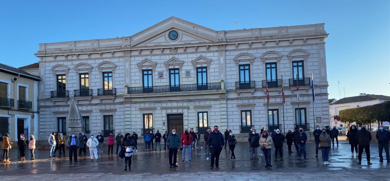 Los hosteleros sólo podrán manifestarse este viernes en sus respectivas localidades Los hosteleros sólo podrán manifestarse este viernes en sus respectivas localidades