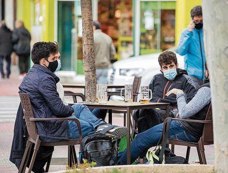 CECOVA reclama una desescalada gradual para evitar futuros efectos negativos CECOVA reclama una desescalada gradual para evitar futuros efectos negativos