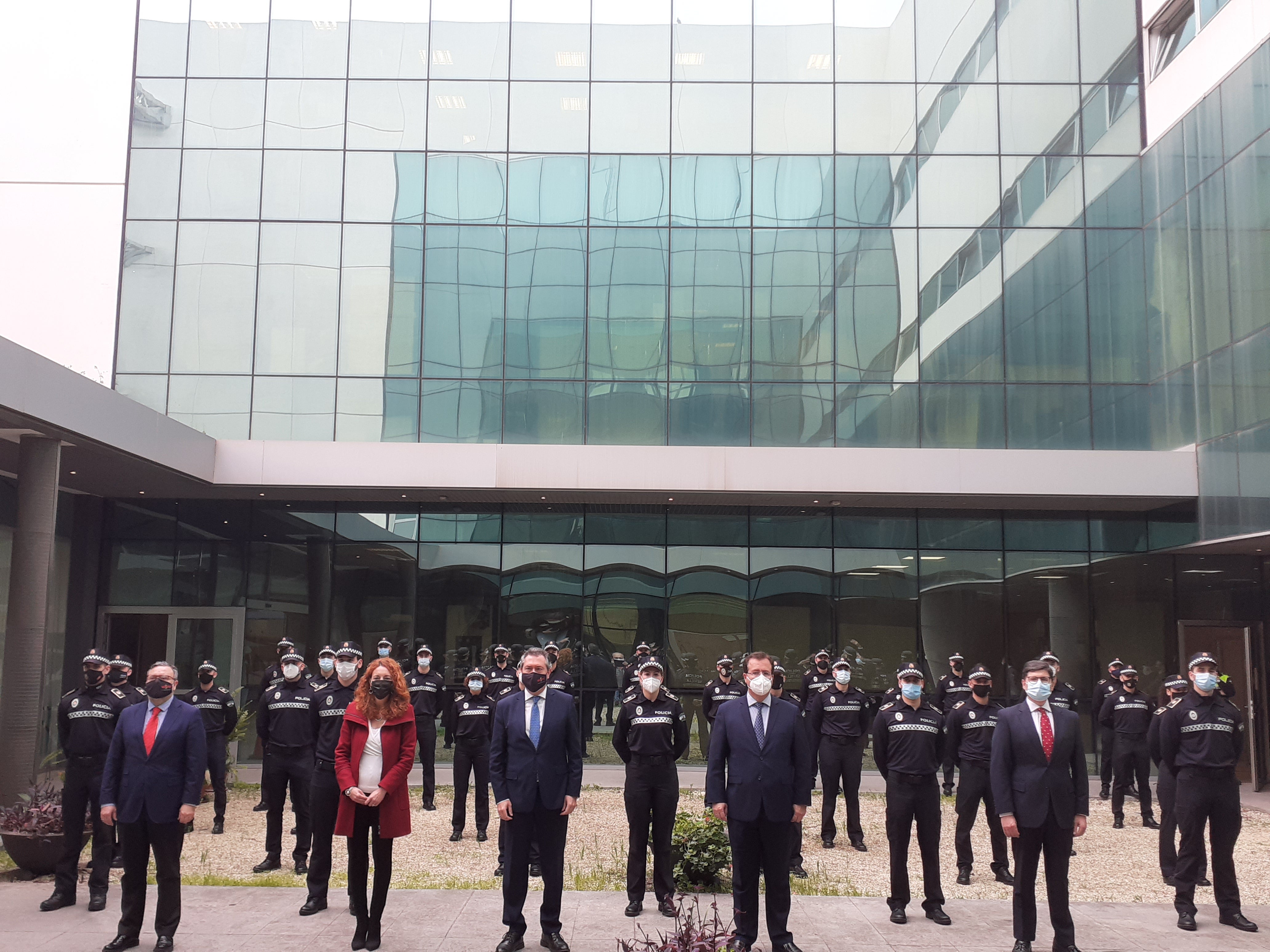 El Ayuntamiento incorpora 31 nuevos agentes de la Policía Local a las unidades de barrios El Ayuntamiento incorpora 31 nuevos agentes de la Policía Local a las unidades de barrios
