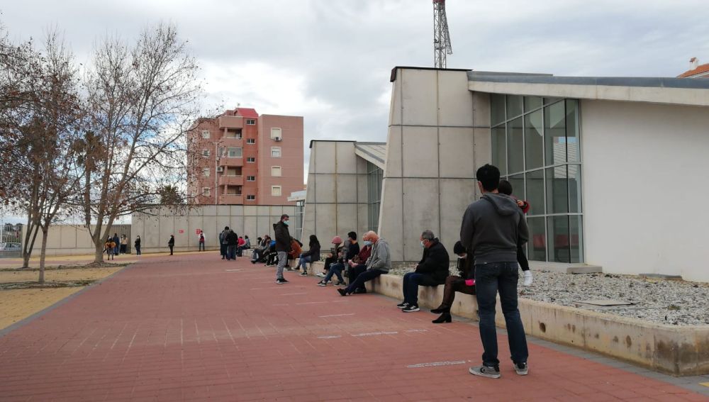 La Mata centraliza las PCR y test de antígenos de los centros de salud de Torrevieja: La Loma, Patricio Pérez, San Luis y Acequión La Mata centraliza las PCR y test de antígenos de los centros de salud de Torrevieja: La Loma, Patricio Pérez, San Luis y Acequión