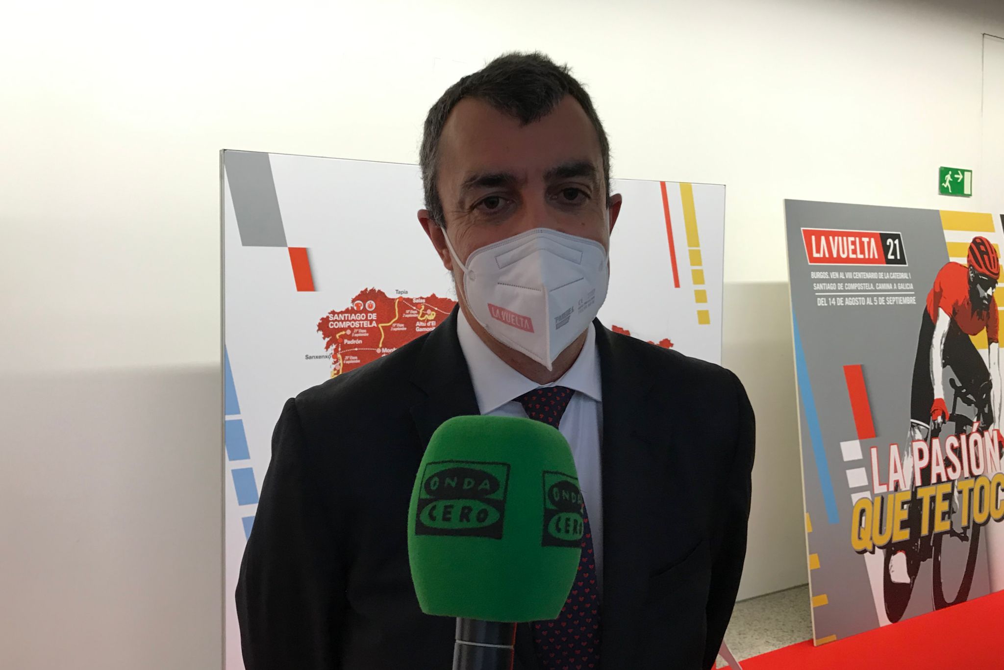 Javier Guillén: "Buscamos que La Vuelta se decida en la última etapa en Santiago" Javier Guillén: "Buscamos que La Vuelta se decida en la última etapa en Santiago"