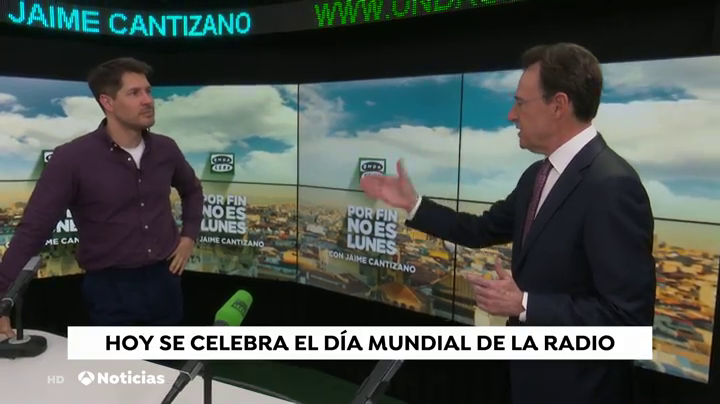 Matías Prats felicita a Onda Cero en el informativo de Antena3 Matías Prats felicita a Onda Cero en el informativo de Antena3