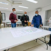  El Ayuntamiento presenta a 'Los Corrales' el proyecto de urbanización de la barriada de La Paz