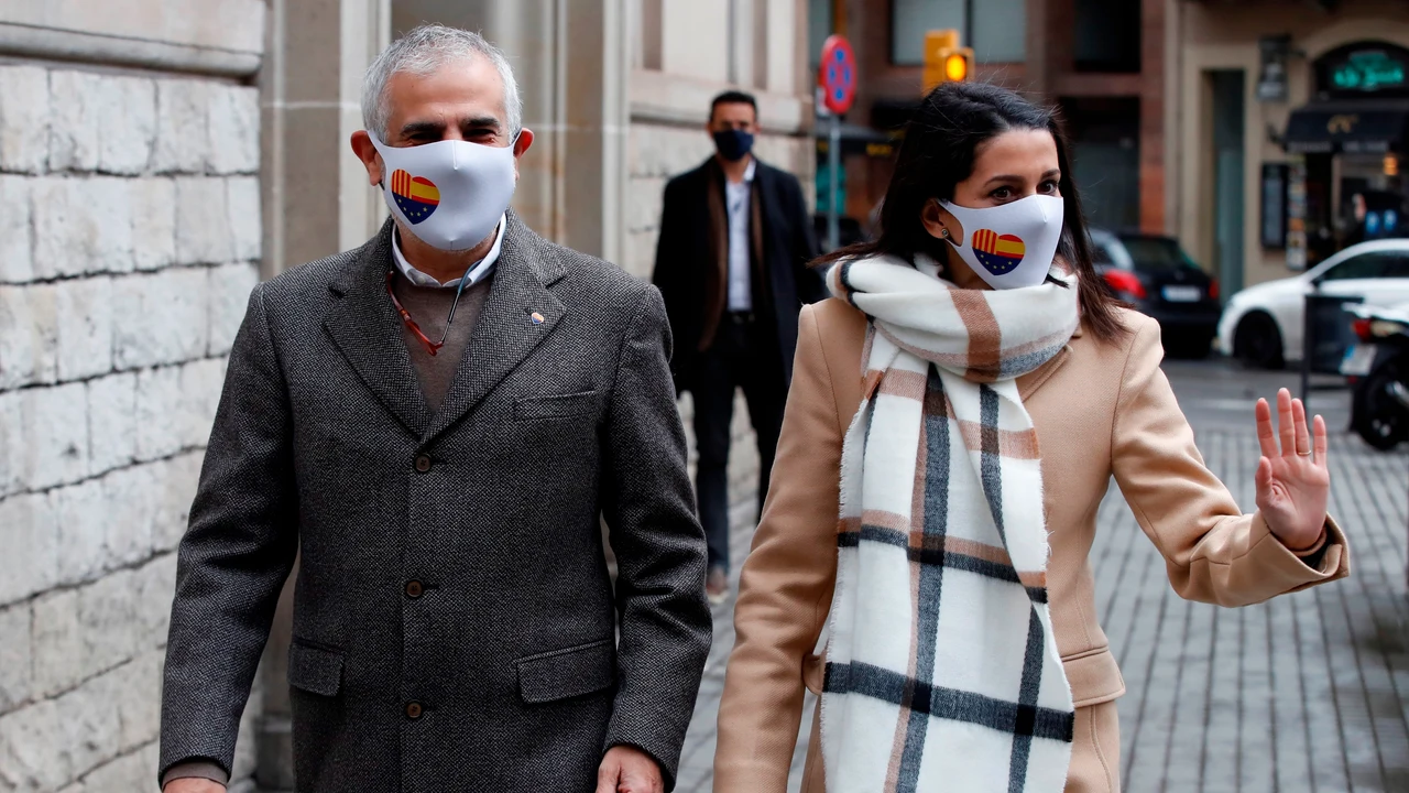 Carlos Carrizosa, junto a la presidenta de Ciudadanos, Inés Arrimadas.