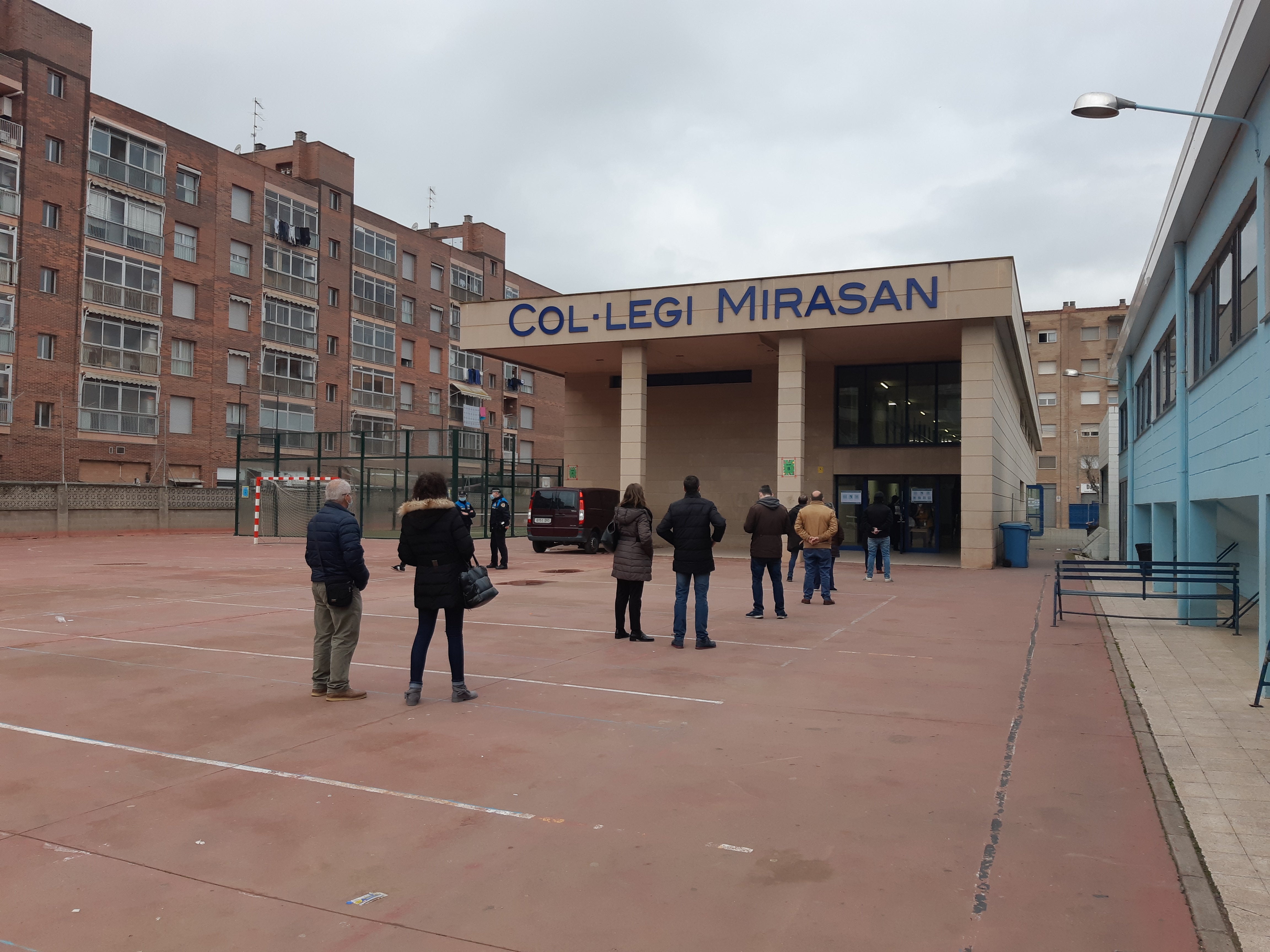 El 100% de les meses estan constituïdes El 100% de les meses estan constituïdes