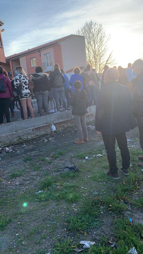 Vecinos de Bolaños piden que una familia conflictiva abandone el pueblo: "Son incívicos, amenazan, insultan, roban" Vecinos de Bolaños piden que una familia conflictiva abandone el pueblo: "Son incívicos, amenazan, insultan, roban"